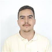 Je propose des cours avancés dans trois domaines clés : l'arabe, les mathématiques (focalisé sur les statistiques et l'analyse de